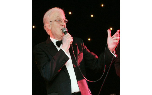 Author Robin Howard
